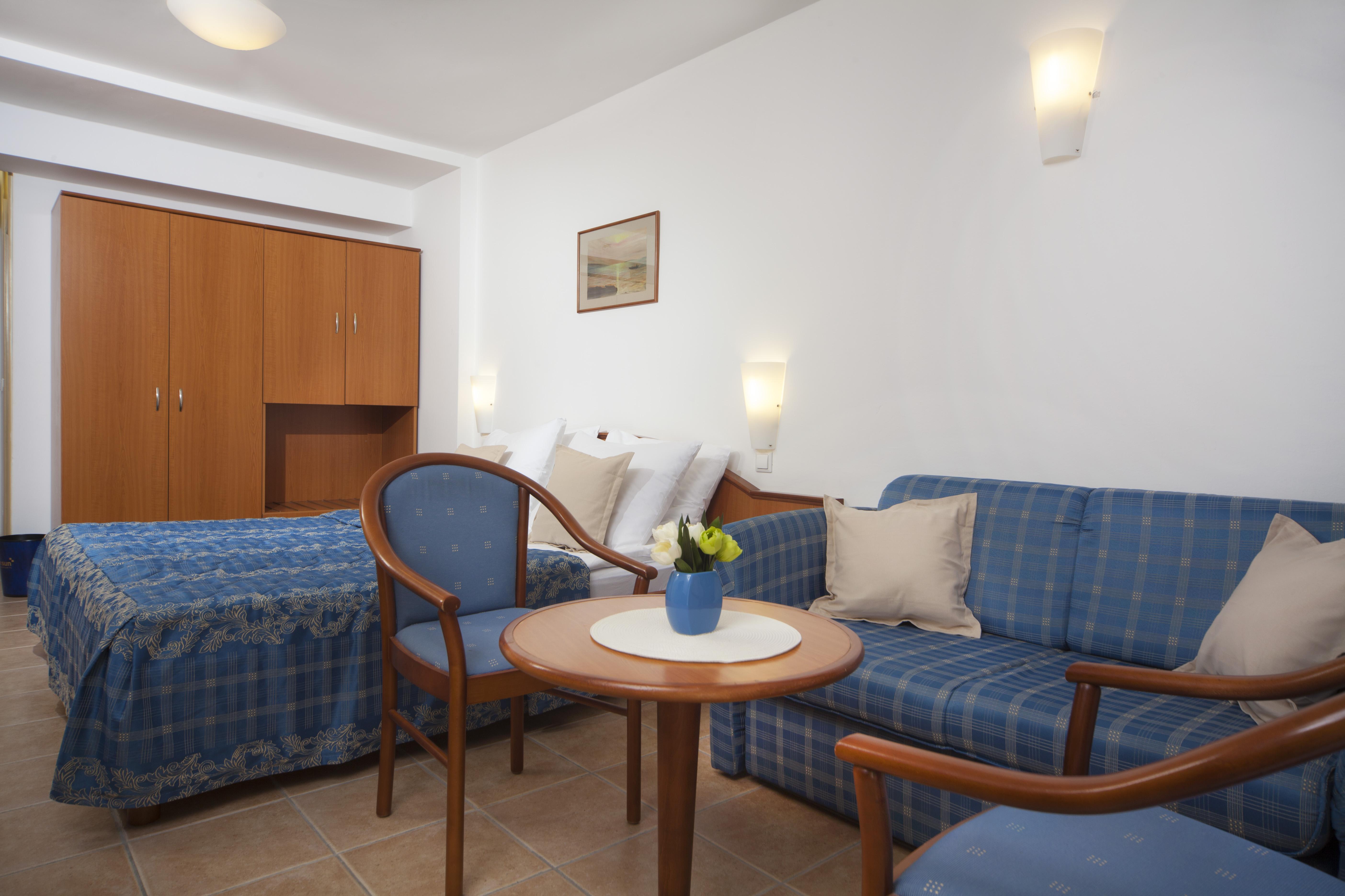 Bluesun Hotel Marina Brela Esterno foto