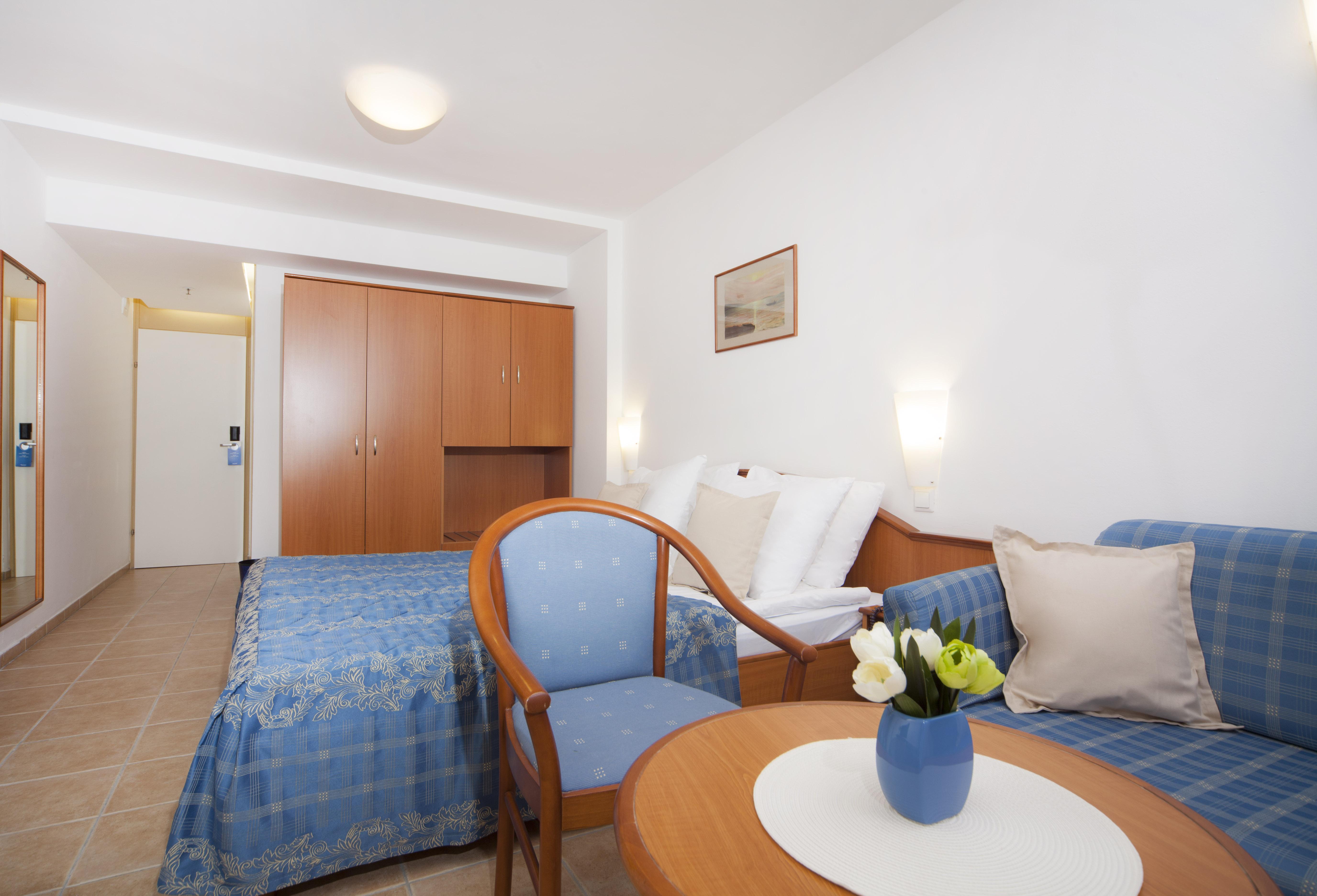 Bluesun Hotel Marina Brela Esterno foto