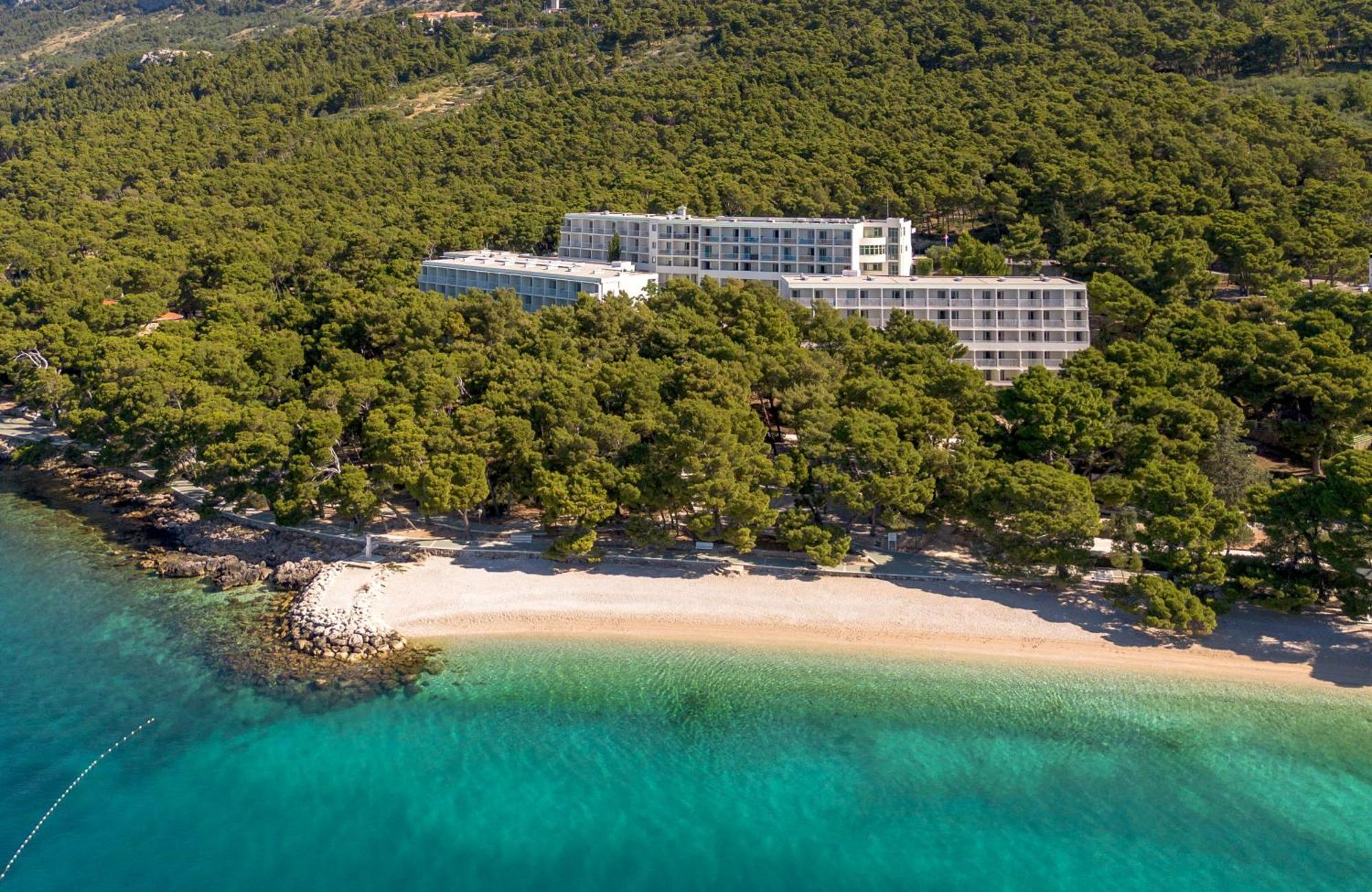 Bluesun Hotel Marina Brela Esterno foto